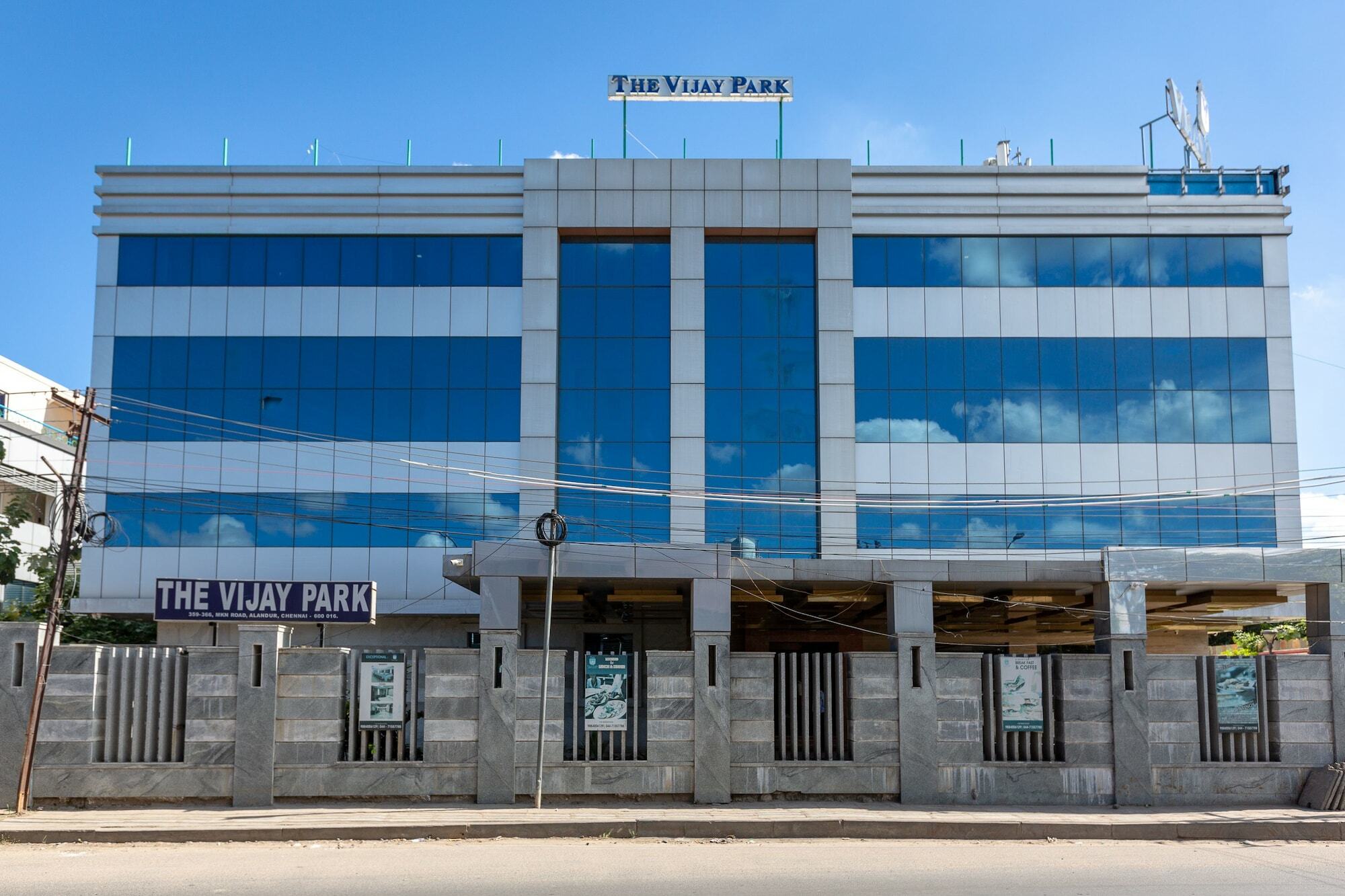 The Vijay Park - Airport Hotel Chennai Exterior photo