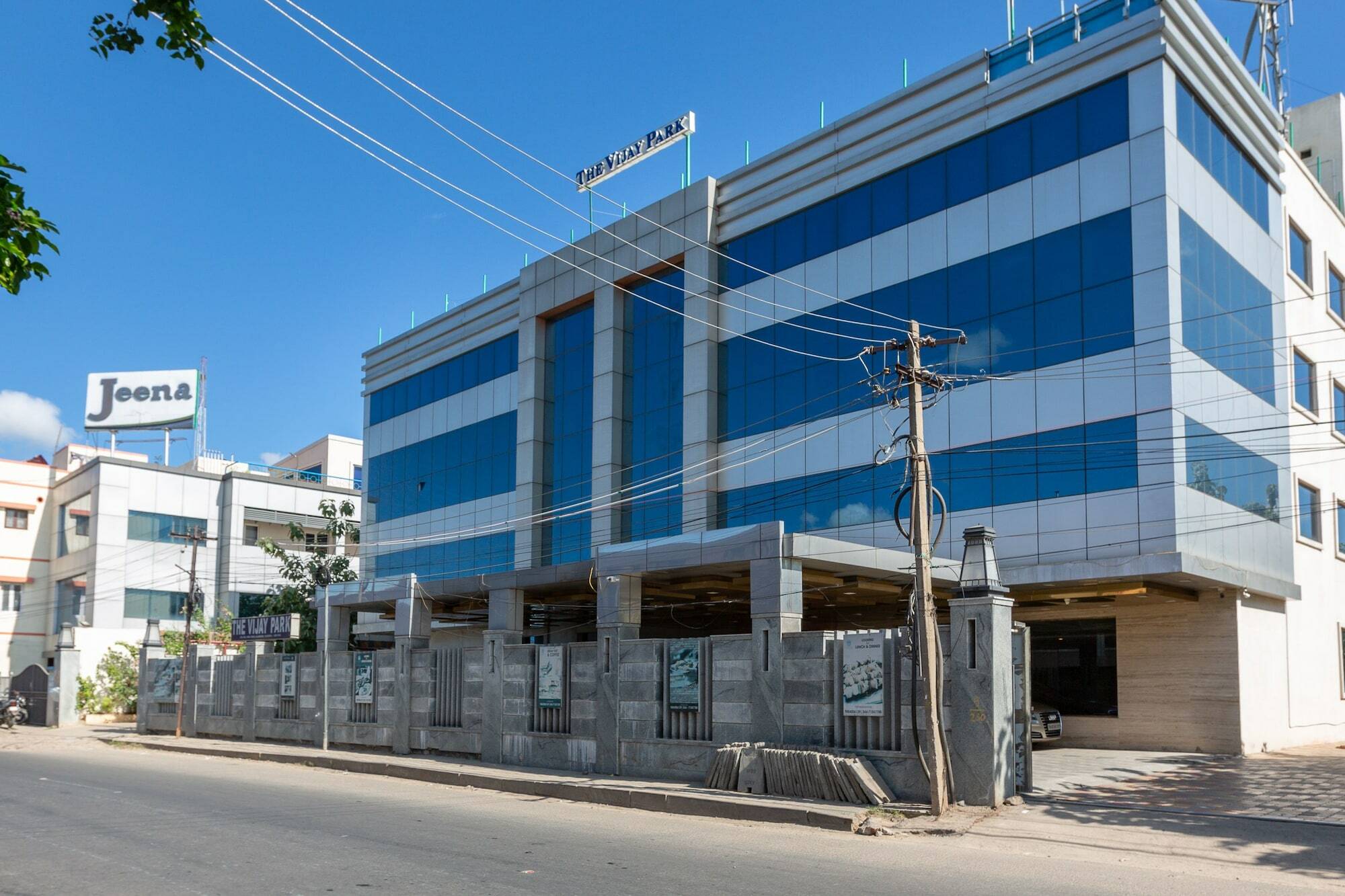 The Vijay Park - Airport Hotel Chennai Exterior photo